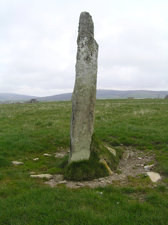 Staney Hill (Standing Stone / Menhir) by wideford