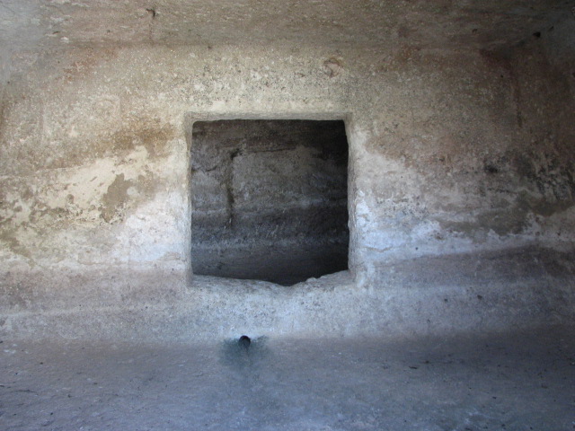Pottu Codinu (Rock Cut Tomb) by sals