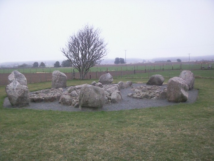 Cullerie (Stone Circle) by drewbhoy