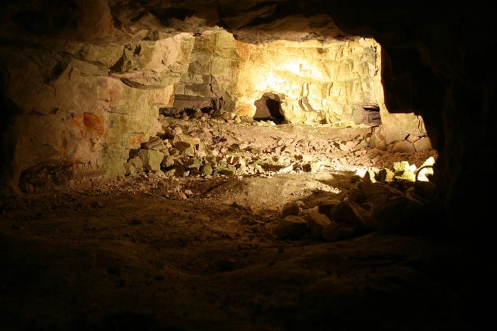 Grime's Graves (Ancient Mine / Quarry) by postman