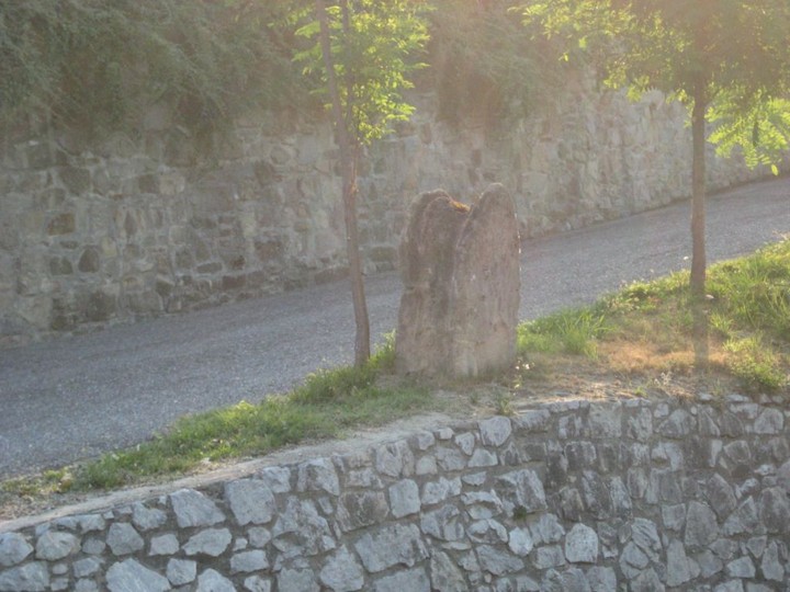 Briaglia's menhirs, souterrain, remains (Souterrain) by Ligurian Tommy Leggy