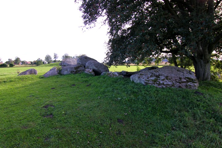 Ragnvalds grav (Passage Grave) by L-M K