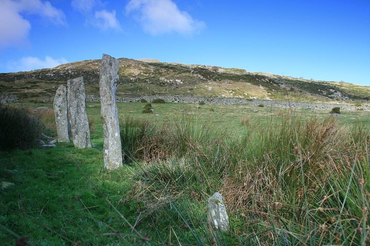 Ffrith-Y-Bont (Stone Row / Alignment) by postman