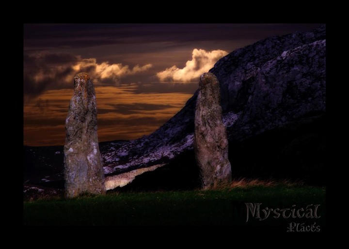 Penrhosfeilw (Standing Stones) by Arcturus