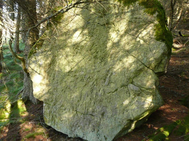 Giant's Stone (Natural Rock Feature) by thelonious