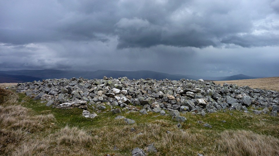 Pant Llwyd (Cairn(s)) by thesweetcheat