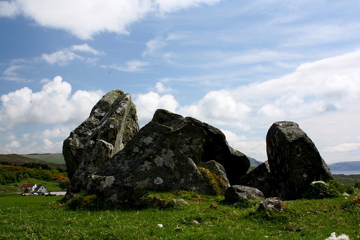 Greadal Fhinn (Chambered Cairn) by GLADMAN
