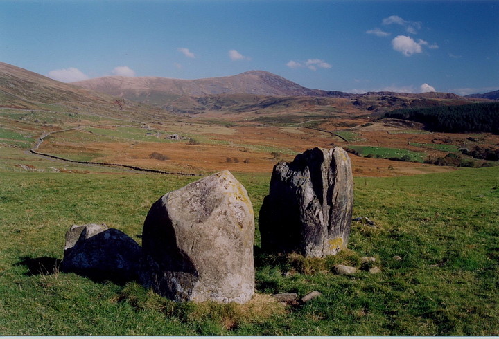Cerrig Arthur (Stone Circle) by GLADMAN