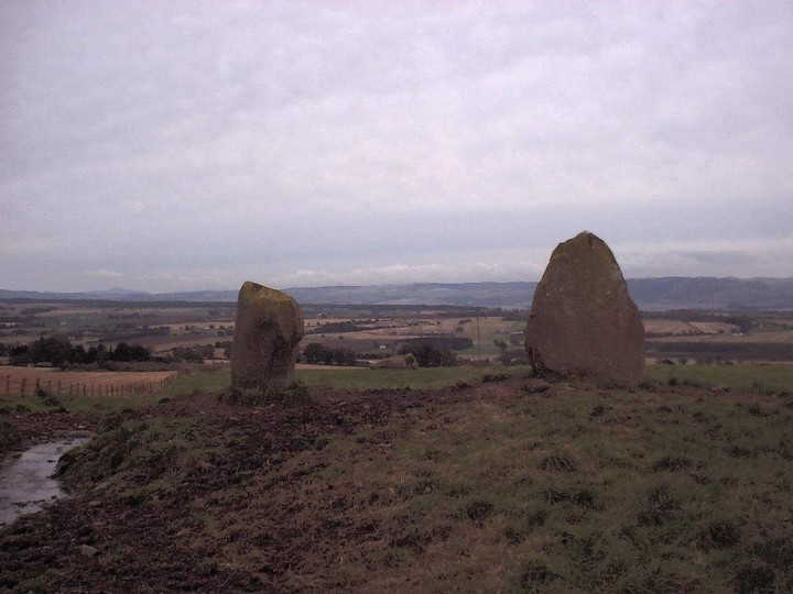 Fowlis Wester Standing Stones (Standing Stones) by winterjc
