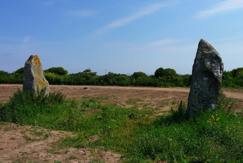 Drift Stones (Standing Stones) by thesweetcheat