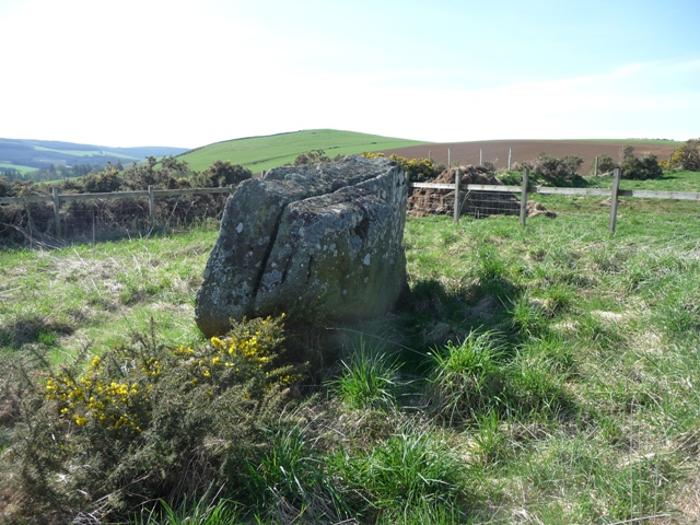 Braehead (Stone Circle) by drewbhoy