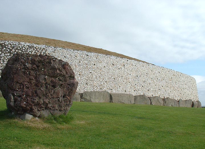 Newgrange (Passage Grave) by kgd