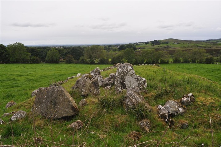 Loughmacrory II (Court Tomb) by bogman