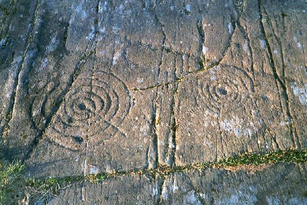 Achnabreck (Cup and Ring Marks / Rock Art) by rockartuk