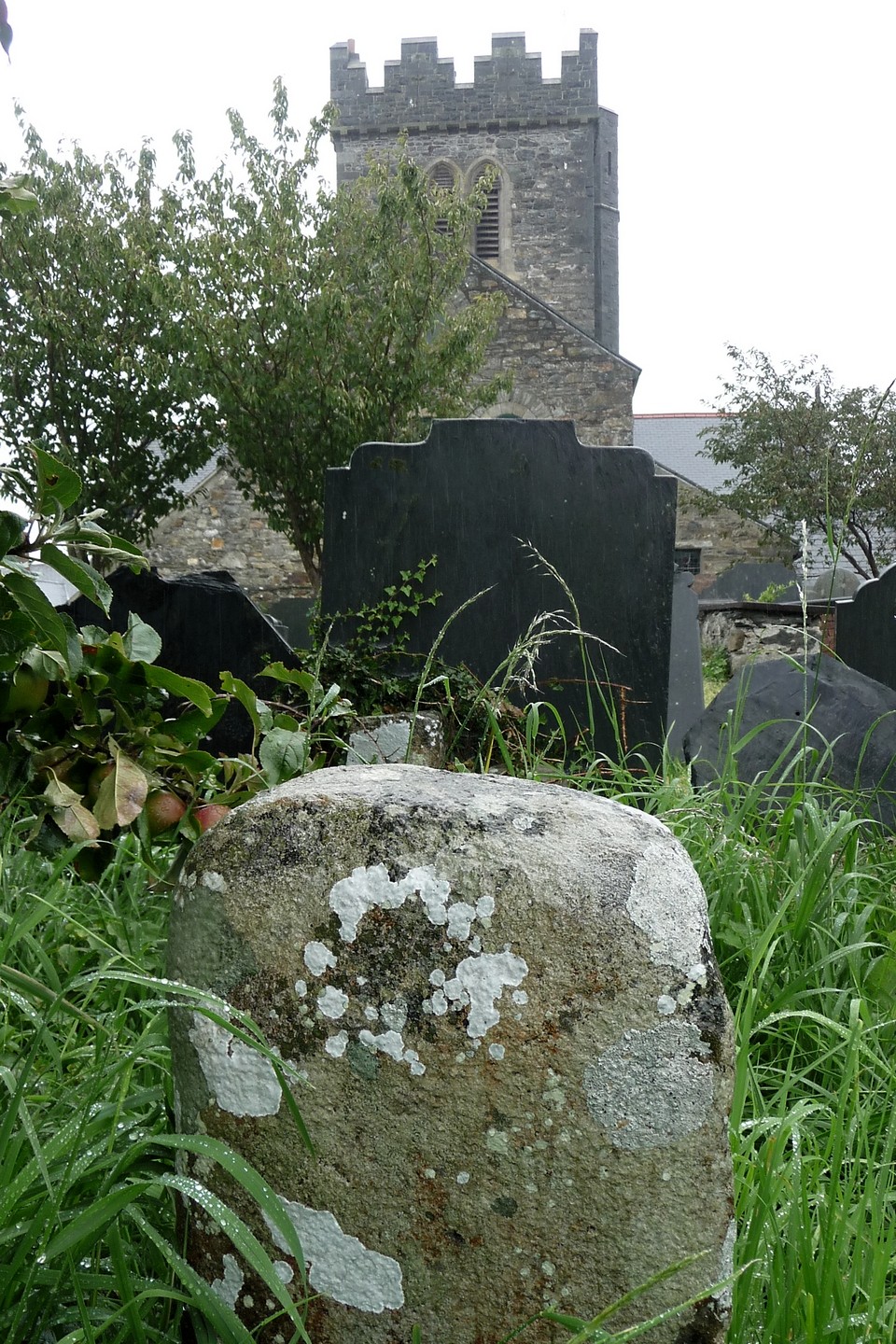 St Cadfan's churchyard, Tywyn (Stone Row / Alignment) by thesweetcheat