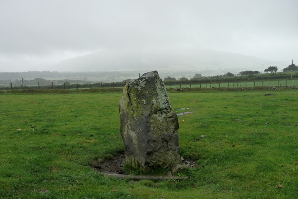 Waen Fach (Standing Stone / Menhir) by thesweetcheat