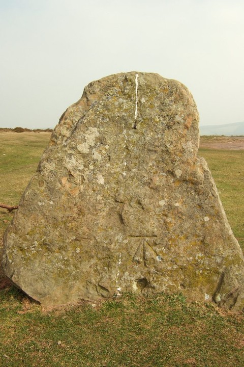 Pen-y-Beacon (Stone Circle) by MelMel