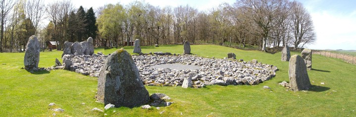 Loanhead of Daviot (Stone Circle) by Tyrianterror