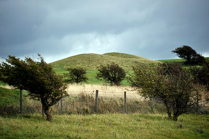 Cliffe Hill (Long Barrow) by A R Cane