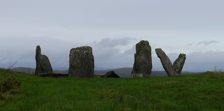 Dunbeacon (Stone Circle) by Meic