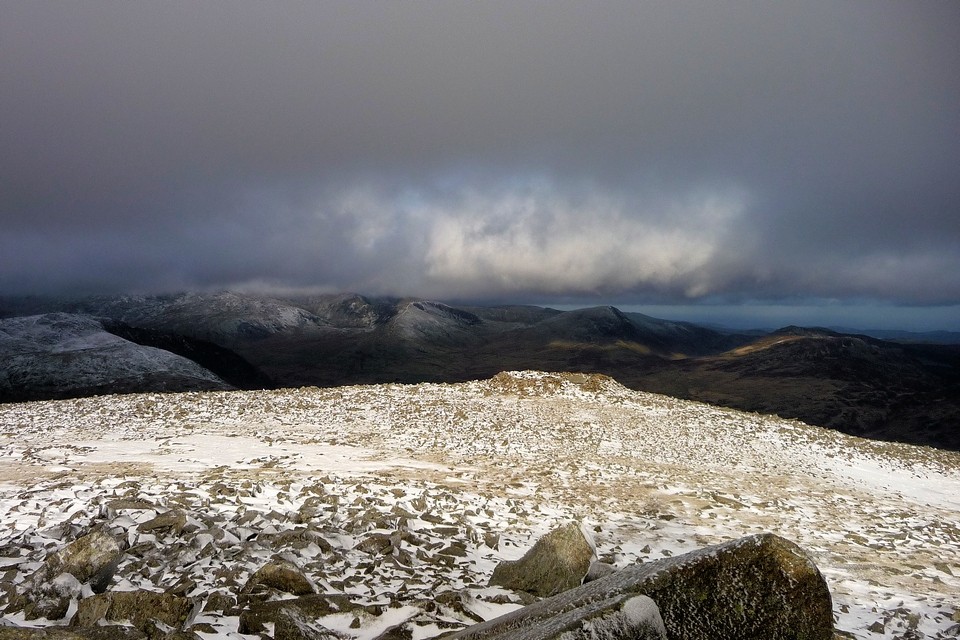 Carnedd Moel Siabod (Round Cairn) by thesweetcheat