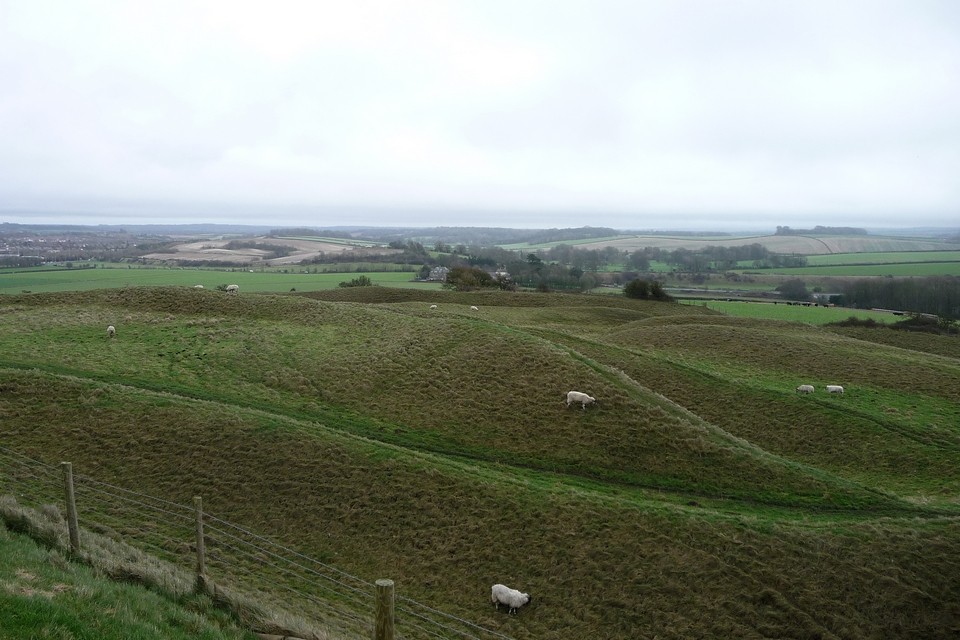 Maiden Castle (Dorchester) (Hillfort) by thesweetcheat