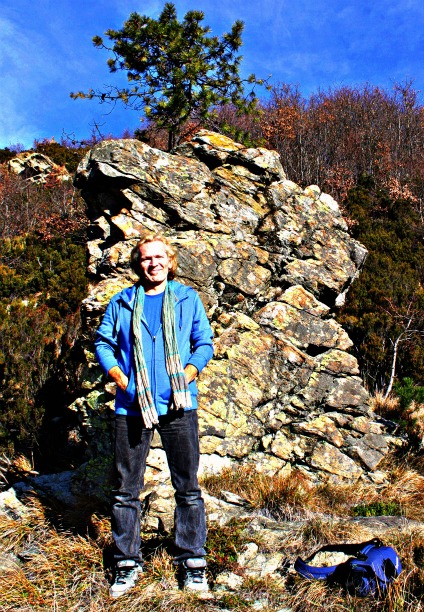 Kelly's rock 3- Giutte column (Natural Rock Feature) by Ligurian Tommy Leggy