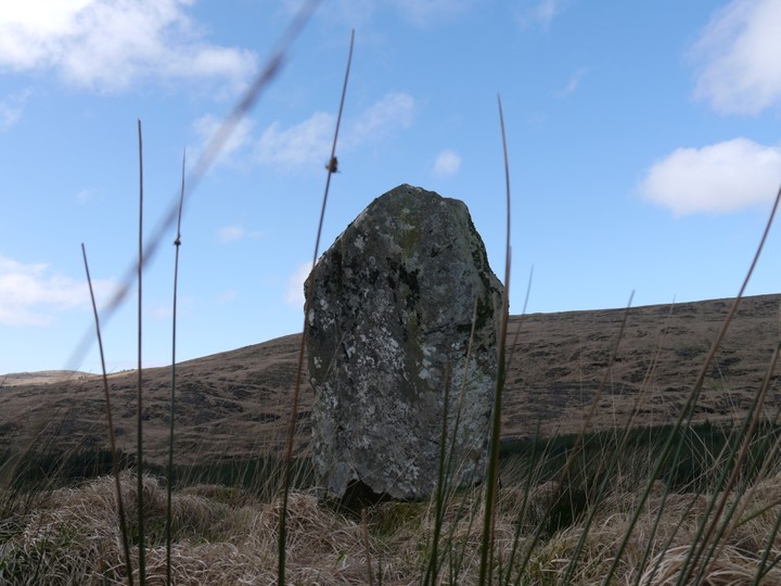 Goulacullin (Standing Stone / Menhir) by Meic