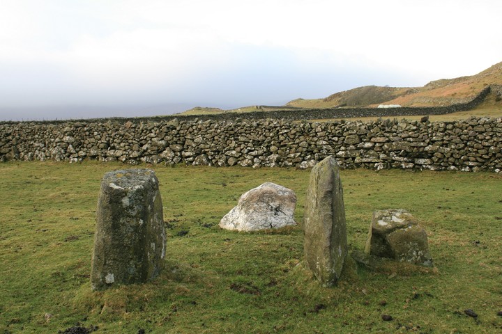 Arthog Standing Stones (Ring Cairn) by postman