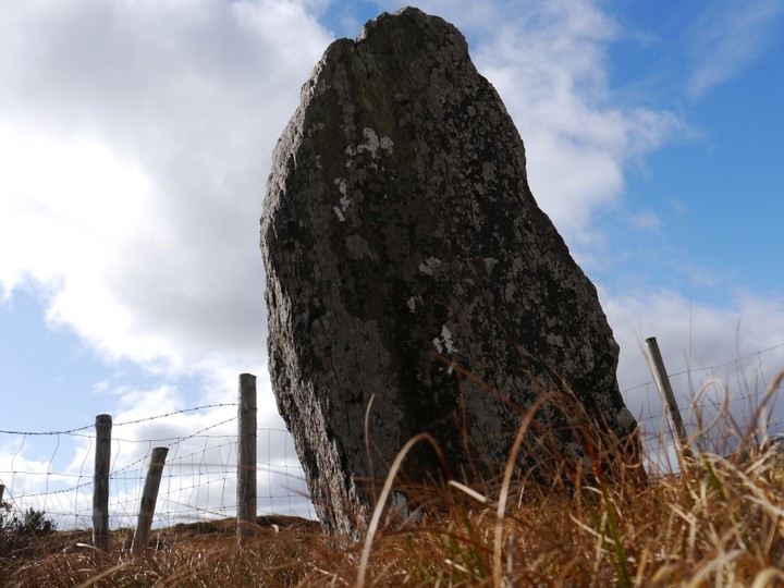 Crossterry East (Standing Stone / Menhir) by Meic
