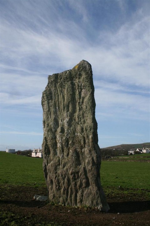Giant's Quoiting Stone (Standing Stone / Menhir) by Ravenfeather