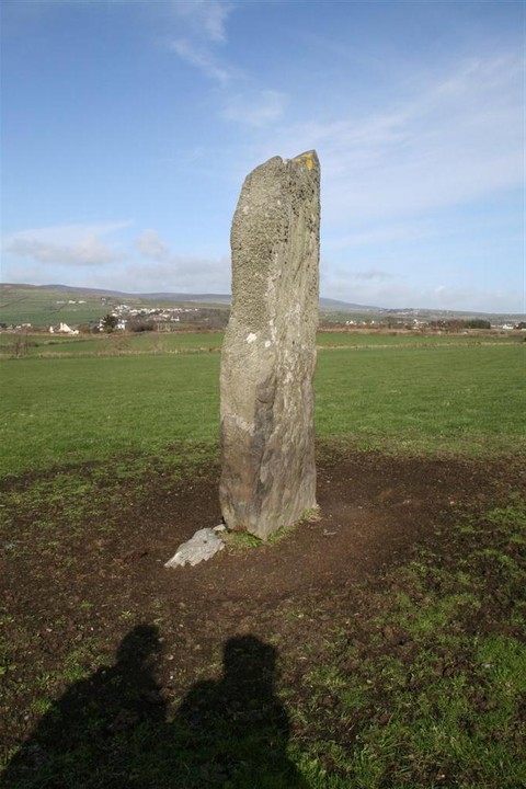 Giant's Quoiting Stone (Standing Stone / Menhir) by Ravenfeather