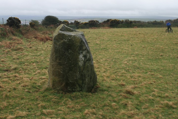 Parc Hen Stone (Standing Stone / Menhir) by postman