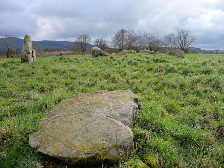 Old Rayne (Stone Circle) by thesweetcheat