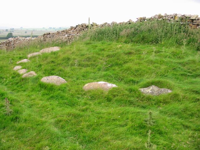 Iron Hill (Cairn circle) by stubob