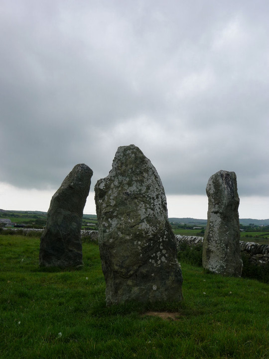 Mein Hirion (Standing Stones) by thesweetcheat