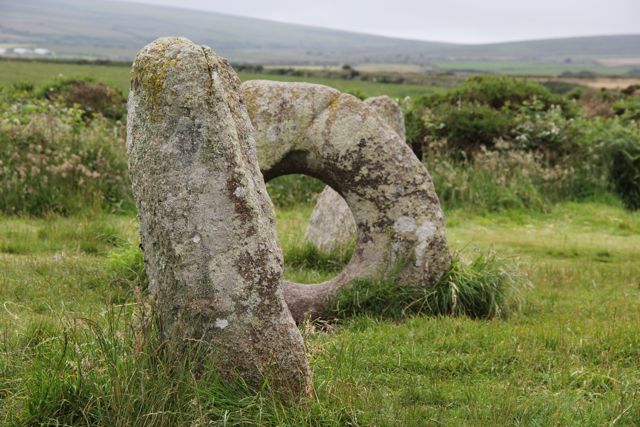 Men-An-Tol (Holed Stone) by texlahoma