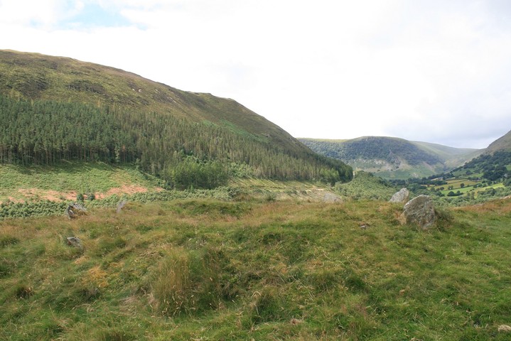 Marteg Valley (Kerbed Cairn) by postman