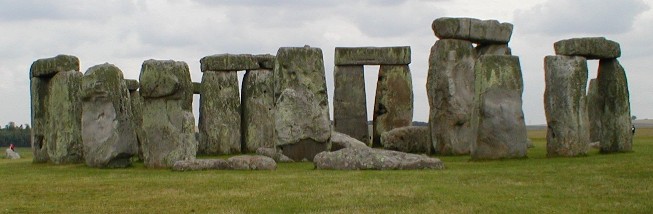 Stonehenge (Circle henge) by pebblesfromheaven