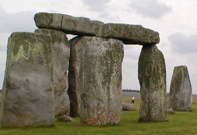 Stonehenge (Circle henge) by pebblesfromheaven