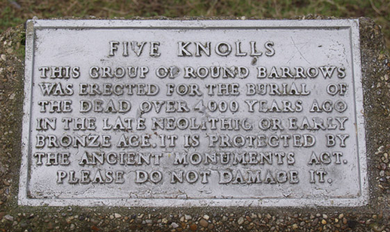 The Five Knolls (Barrow / Cairn Cemetery) by ocifant
