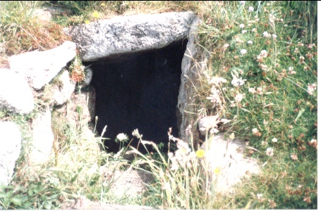 St Warna's Well (Sacred Well) by JDSlaney