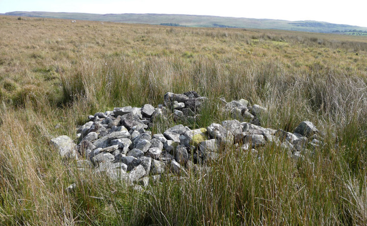 Carn-Ddu (Cairn(s)) by thesweetcheat