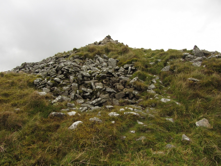 Brown Willy Cairns (Cairn(s)) by thelonious