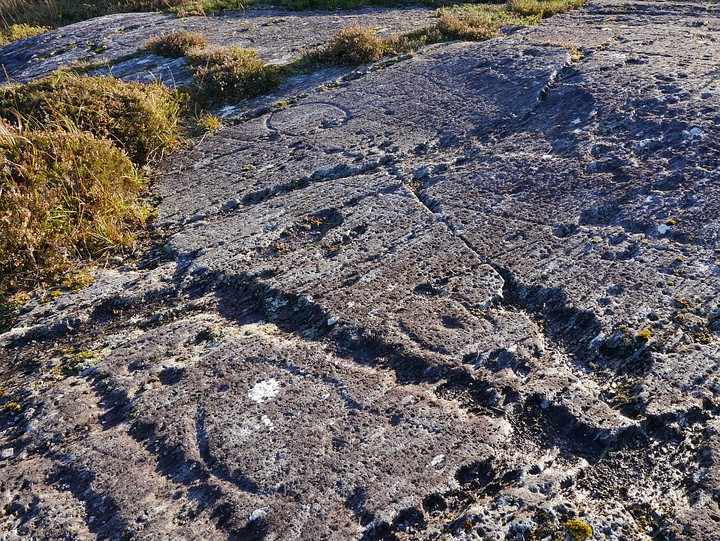 Ballybane West NW (Cup and Ring Marks / Rock Art) by Meic