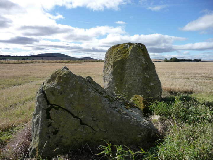 Upper Third (Stone Circle) by thesweetcheat