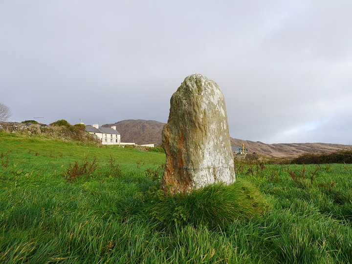 Farranamanagh (Standing Stone / Menhir) by Meic