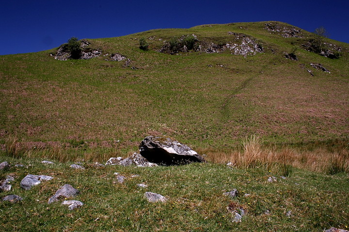 Balvraid (Chambered Cairn) by GLADMAN