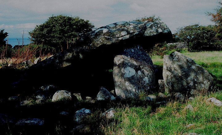 Cors y Gedol (Burial Chamber) by GLADMAN