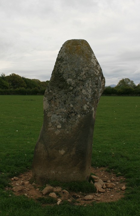 Betws Fawr (Standing Stone / Menhir) by postman